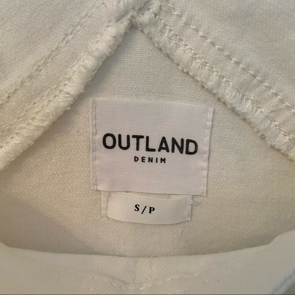 Outland White 99% Sustainable Denim Overalls Size S NWOT- similar to Aritzia TNA - Picture 8 of 11